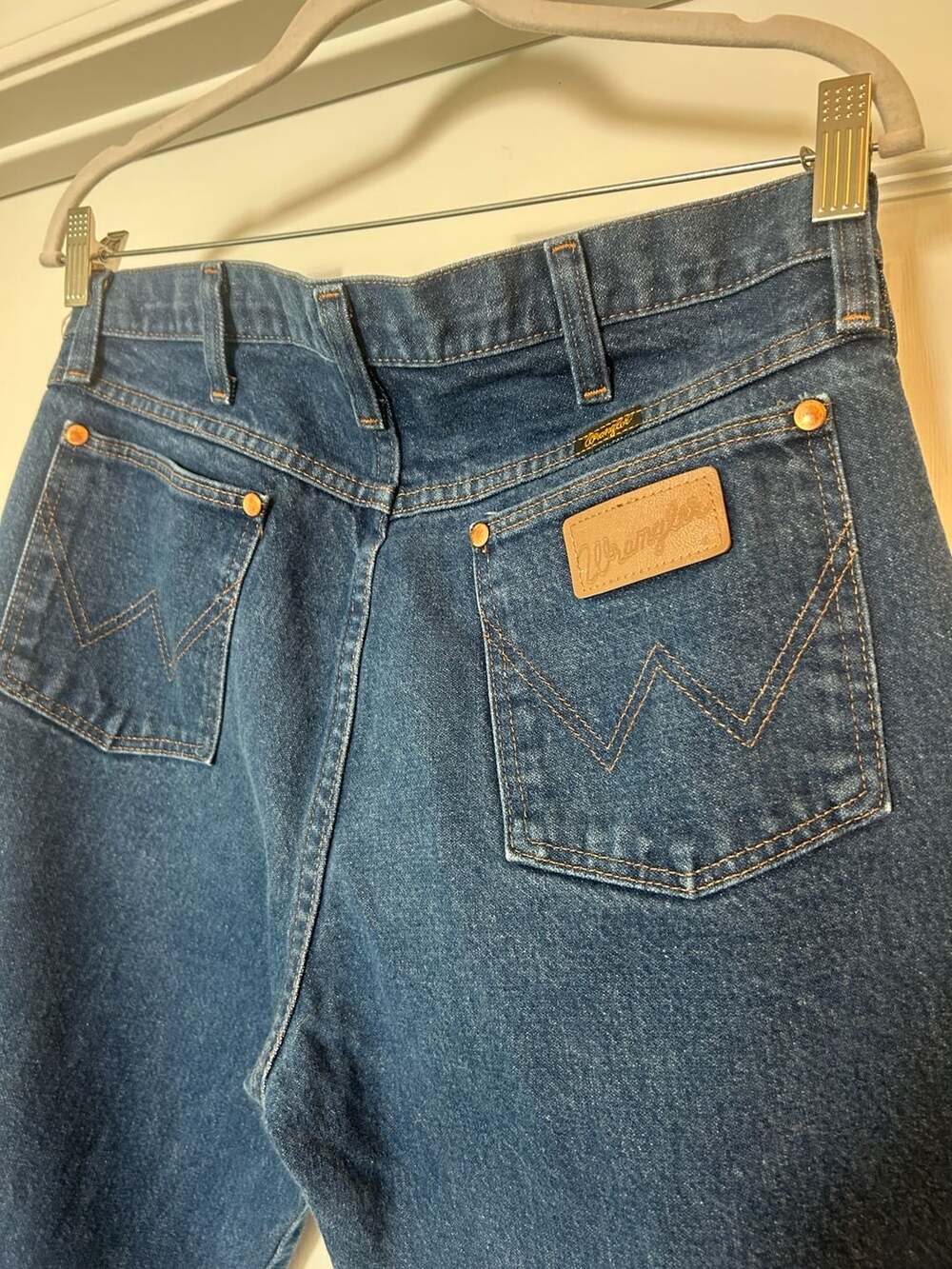 Wrangler 13MWZ Cowboy Cut Dark Wash Denim Jeans 33x32